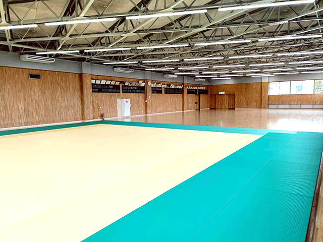 河内体育館写真 格技場